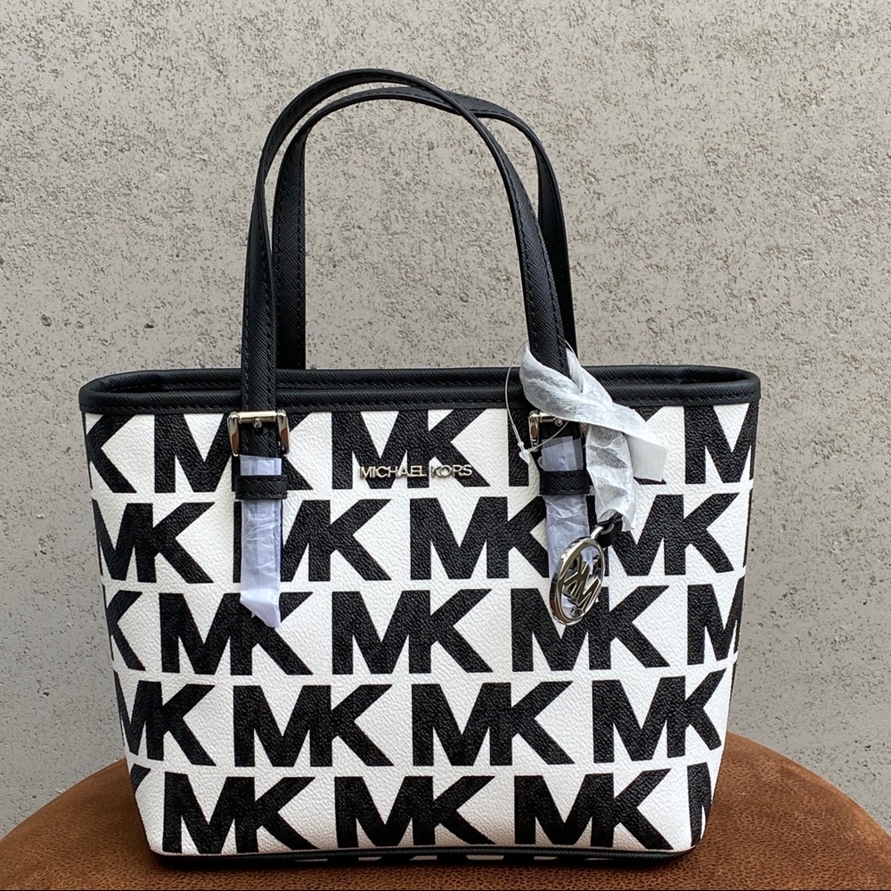 Michael Kors tote